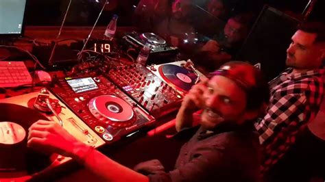 Dj PASTIS Cierre Sesión Mezcla Mitica Xque - Spirit of Area (90's Spirit) 13/10/18 - YouTube