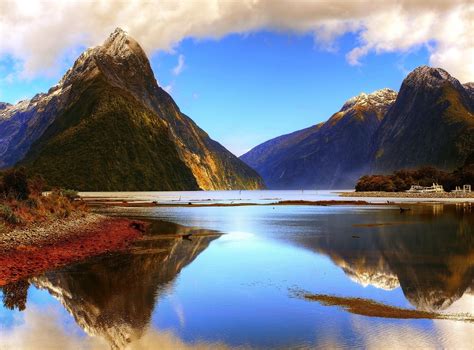 Milford Sound 1600 x 1200 wallpaper download