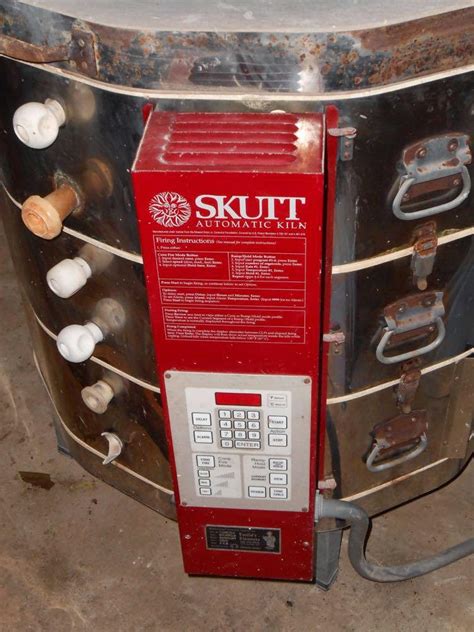 Clay Club: Skutt KM 1227 kiln for sale in Asheville