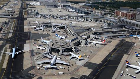 A police operation is currently in progress in Frankfurt Airport’s Terminal 1 - RadarBox.com ...