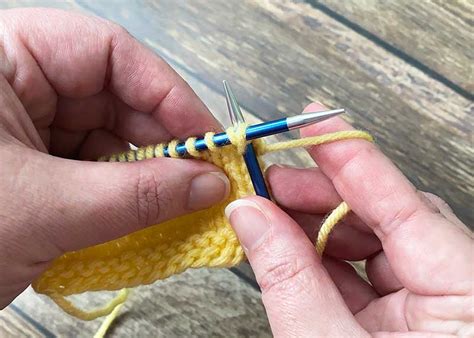 Icelandic Bind Off | The Knitting Circle