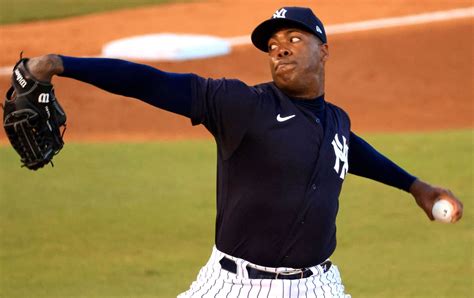 Yankees' Aroldis Chapman using October flops as 'motivation' - Cathelete