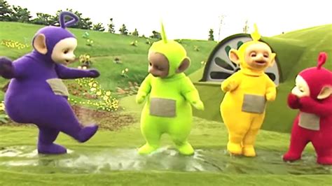 Playing In Water - Teletubbies: The Beach - Full Episode - YouTube