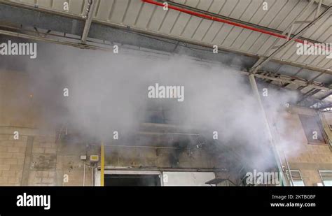 Ammonia gas Stock Videos & Footage - HD and 4K Video Clips - Alamy