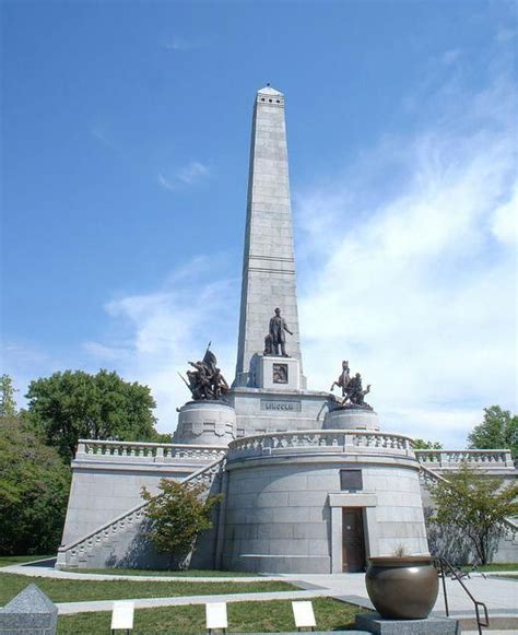 Grave of President Abraham Lincoln at Oak Ridge Cemetery in Springfield, Illinois. Served f ...