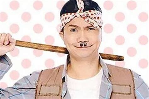 First Pinoy film for 2017 is Vhong's 'Mang Kepweng' | ABS-CBN News