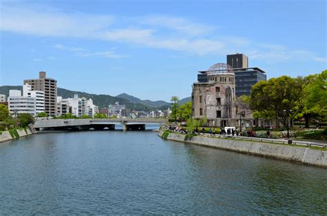 Foto: Friedensdenkmal - Hiroshima - Japan