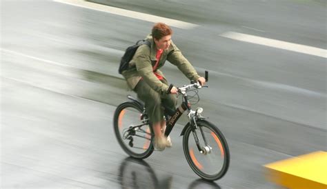 How Commuting By Bicycle Can Make Going Back To Work Even Better