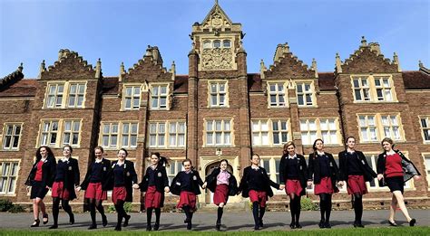 Top 10 British independent school for girls and boys aged 11 - 18 years