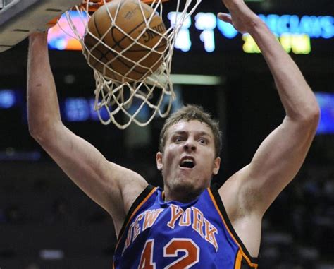 Former Knicks, Warriors Forward David Lee Retires at 34 - The Monday ...