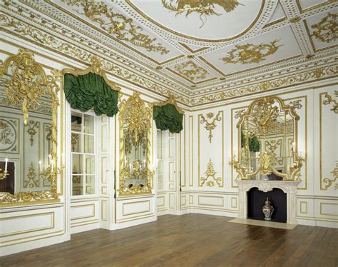 French Baroque Interior Design Characteristics | Brokeasshome.com