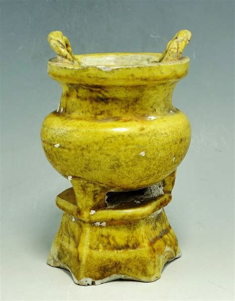 Chinese Ming Dynasty Terracotta Amber Glazed Incense Burner - Catawiki