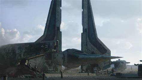 Mandalorian Gauntlet Starfighter : r/Starwarsvehicles