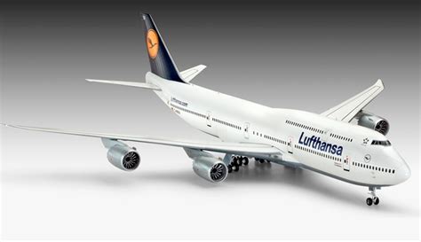 Scale Model News: LATEST BOEING 747-8 JUMBO JET TO 1:144 SCALE FROM REVELL