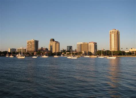 Hilton Hotel Bayfront St Petersburg, FL - See Discounts