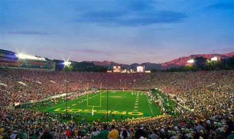 Discover The Rose Bowl Stadium