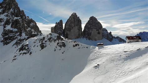 Tre Cime di Lavaredo in winter - Peer.tv