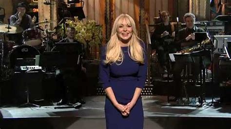 Lindsay Lohan Returns To SNL [VIDEO]