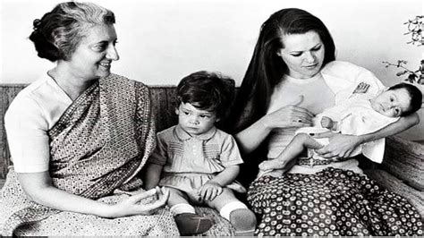 30 RARE PHOTOS OF GANDHI FAMILY | Must Watch Video! - YouTube