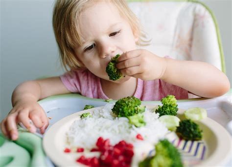 Paediatric Dietitian Shares Fab Tip On Getting Kids To Eat Broccoli