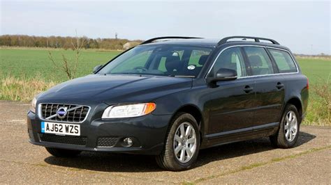 Volvo V70 2017 Car Review - YouTube