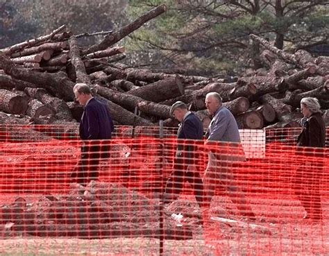 Texas A&M bonfire collapse still a scar for Aggies everywhere 18 years ...