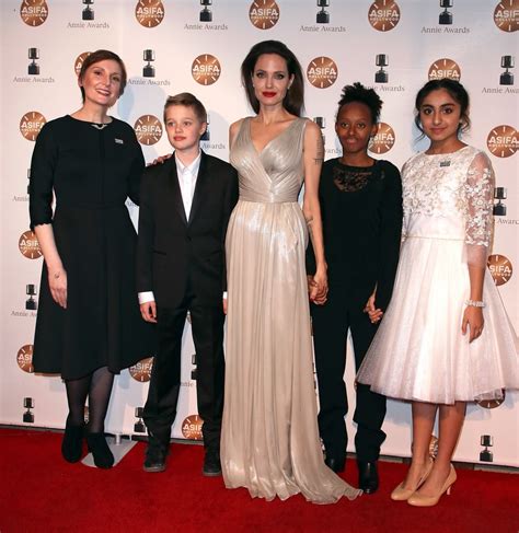 Angelina Jolie and Kids at 2018 Annie Awards Photos | POPSUGAR ...