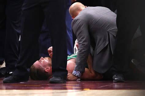 Gordon Hayward suffers ugly ankle injury in Celtics opener – Boston Herald