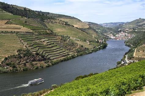 Douro River, Portugal - VdudesV