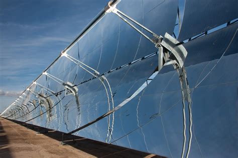 What Are Concentrated Solar Thermal Power Plants? - Clean Energy Ideas