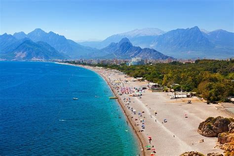 Wie verläuft die Anreise nach Antalya? FAQ zum Urlaub in Antalya