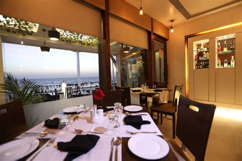 Bay View Restaurant & Bar – Citizen Hotel Mumbai