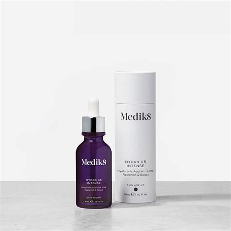 Medik8 Hydr8 B5 Intense Moisturizing Serum Review