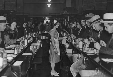 How Diner Waitress Uniforms Have Evolved From Scandalous Bloomers to Gingham Dresses - Eater