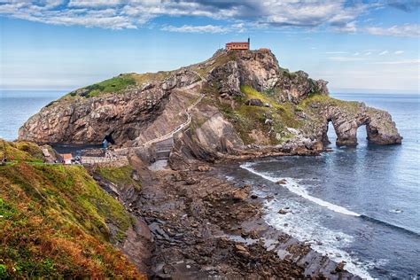 Discover the Secrets of the Amazing Coast of Biscay (free tour) - GuruWalk