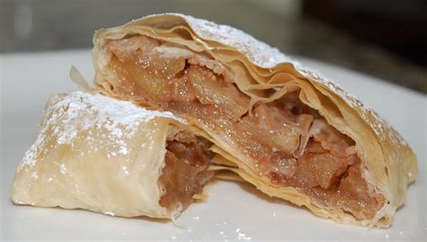 Apple Strudel - StolenRecipes.net