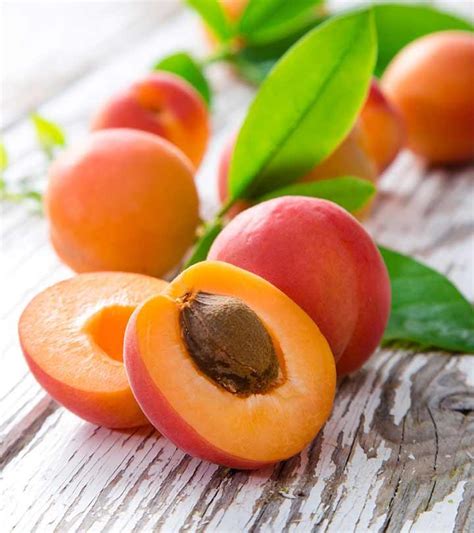 17 Impressive Benefits Of Apricot – The Nutrient-Rich Fruit Everyone's Talking About