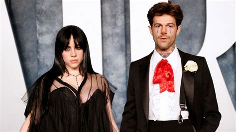 Billie Eilish & Boyfriend Jesse Rutherford Make Rare Red Carpet ...