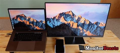 7+ Best 4k Monitor For Macbook Pro | Definitive Guide & Reviews 2022