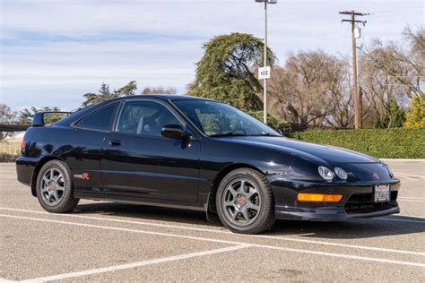 2001 Acura Integra Type R for sale on BaT Auctions - sold for $16,000 on March 4, 2020 (Lot ...