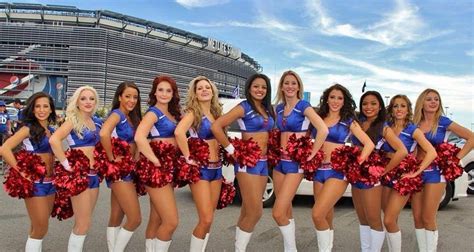 Ny giants are u happy Alyssa Manning? | Nfl cheerleaders, Football ...