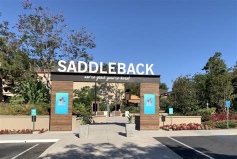 How did Saddleback get kicked out of the SBC? It’s complicated.