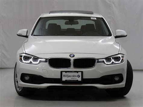 Pre-Owned 2018 BMW 3 Series 320i xDrive 4D Sedan in Naperville #F15859 ...