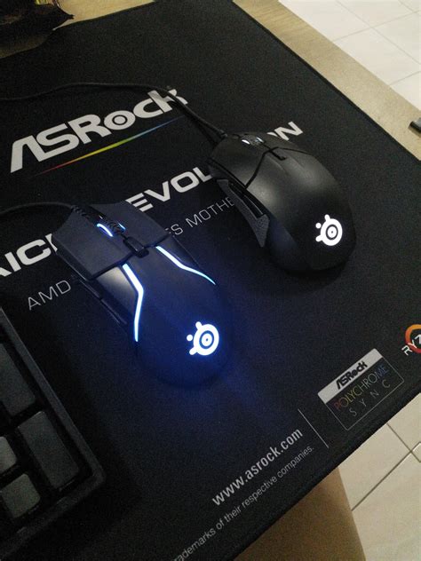 Rival 600 vs Sensei 310 RGB difference : r/steelseries