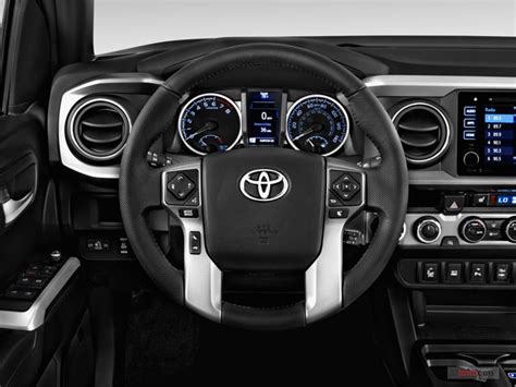 2016 Toyota Tacoma: 146 Interior Photos | U.S. News