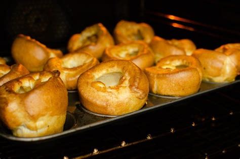 Crispy Yorkshire Puddings | Recipe | Yorkshire pudding, Yorkshire pudding recipes, Easy pudding ...