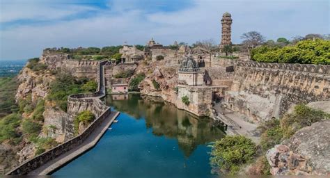 Chittorgarh Fort: An epic tale of love, courage and sacrifice | Times of India Travel