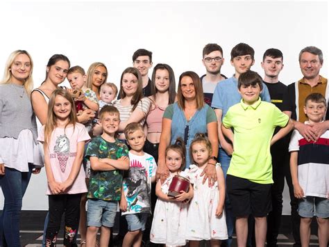 Britain’s biggest family will return in a new series of 22 Kids And ...