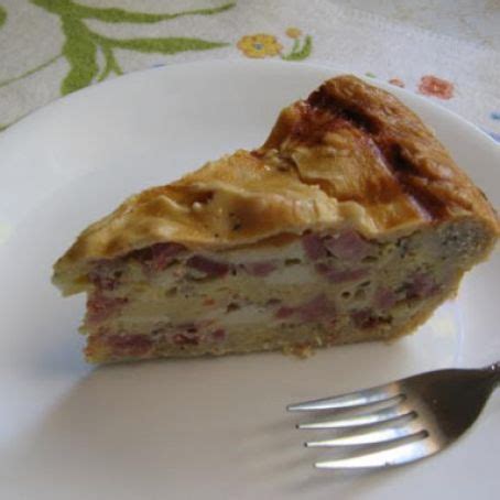 Italian Easter Pie / Pizza Rustica (Aka "Ham Pie") Recipe - (4.4/5)