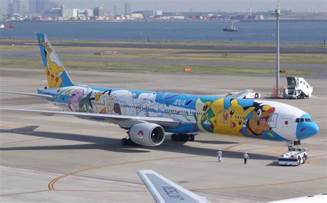 ANA Pokemon 777-300 at HND – Wingborn Ltd